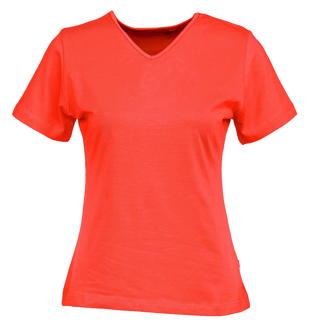 Naisten lyhythihainen korallinpunainen T-paita v-pääntiellä. Malli on aavistuksen tyköistuva. 