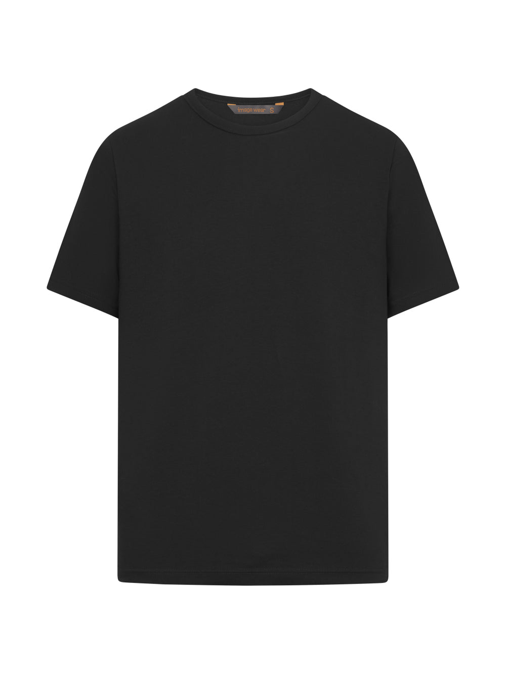 Musta t-paita edestä päin kuvattuna.