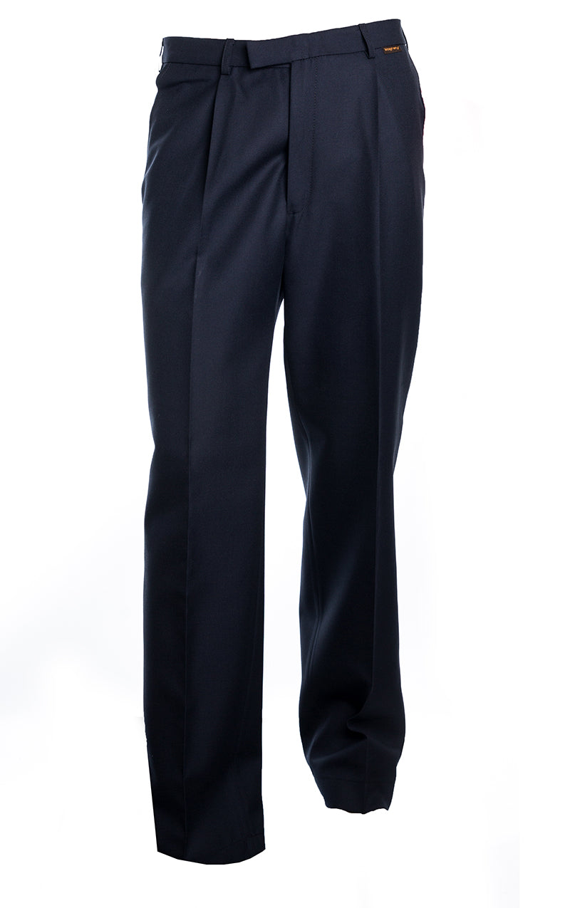 Laadukkaat miesten tummansiniset villakangashousut. Toimivat yksityiskohdat: vyönlenkit, sivutaskut, takatasku nappikiinnityksellä, polvisilkit.