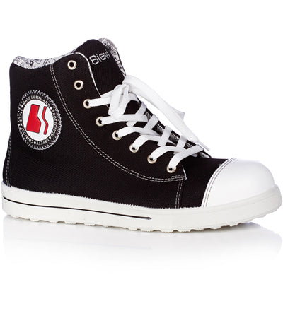 Sievin mustavalkoinen sporttisen näköinen varrellinen Planar turvakenkä. Valkoinen pohja, nauhat ja koristetikkaukset sekä valkopunainen "Converse-tyyppinen"merkki sivulla antavat ilmettä muuten mustaan kenkään. Edessä nauhakiinnitys.