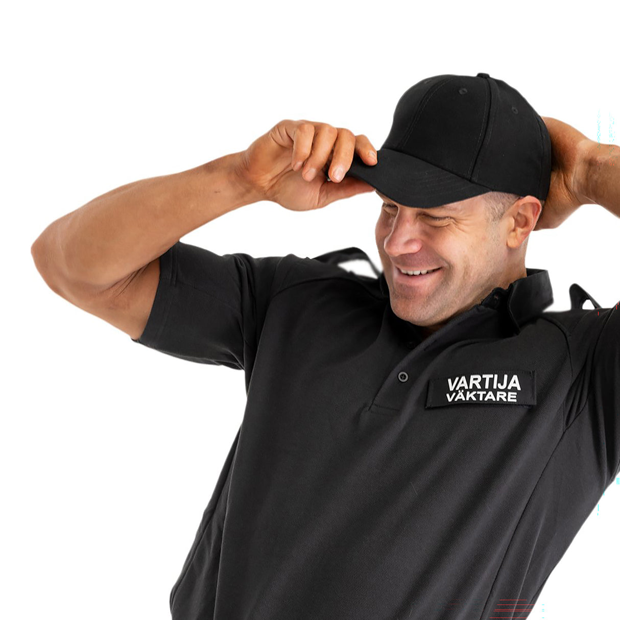 Kuvassa mies ja nainen ovat ulkona Image Wearin vartijan työvaatteissa. 