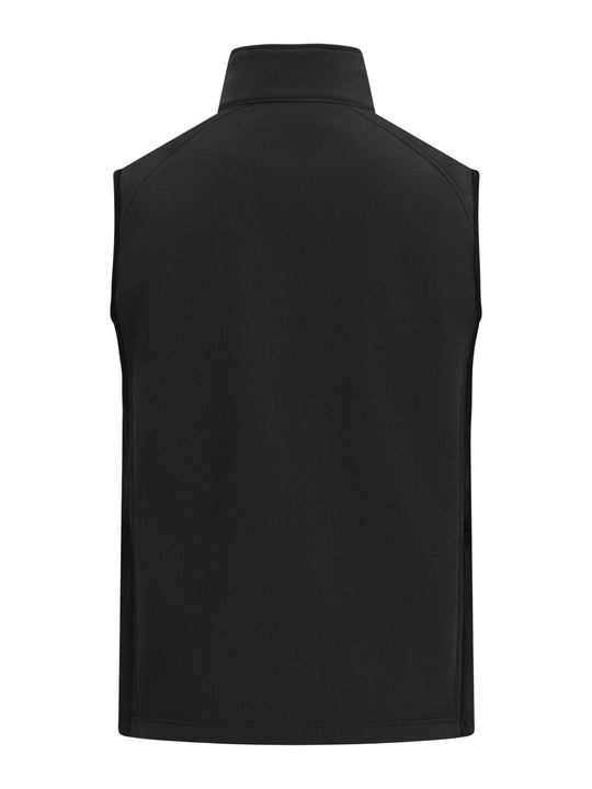 Meleerattu musta softshell-liivi takaapäin kuvattuna.  