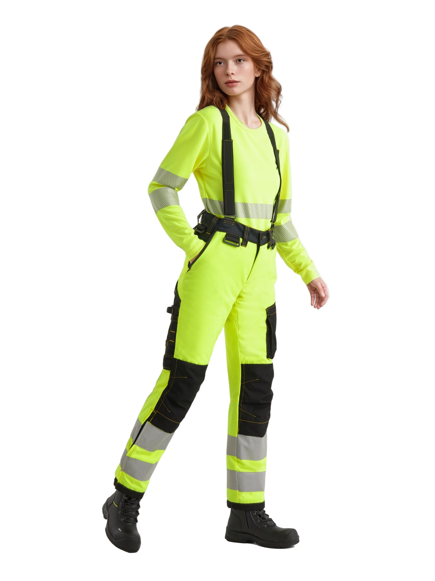 Kuvassa naismallilla keltaiset varoitustalvihousut, pitkähihainen varoituspaita sekä Sievin Solid CT-turvamaiharit.