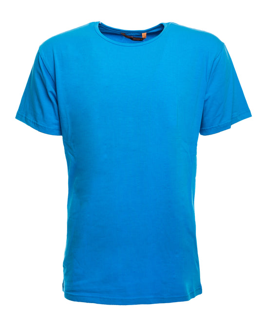 Taivaansininen lyhythihainen tyköistuva miesten T-paita. Joustava ja laadukas materiaali. 