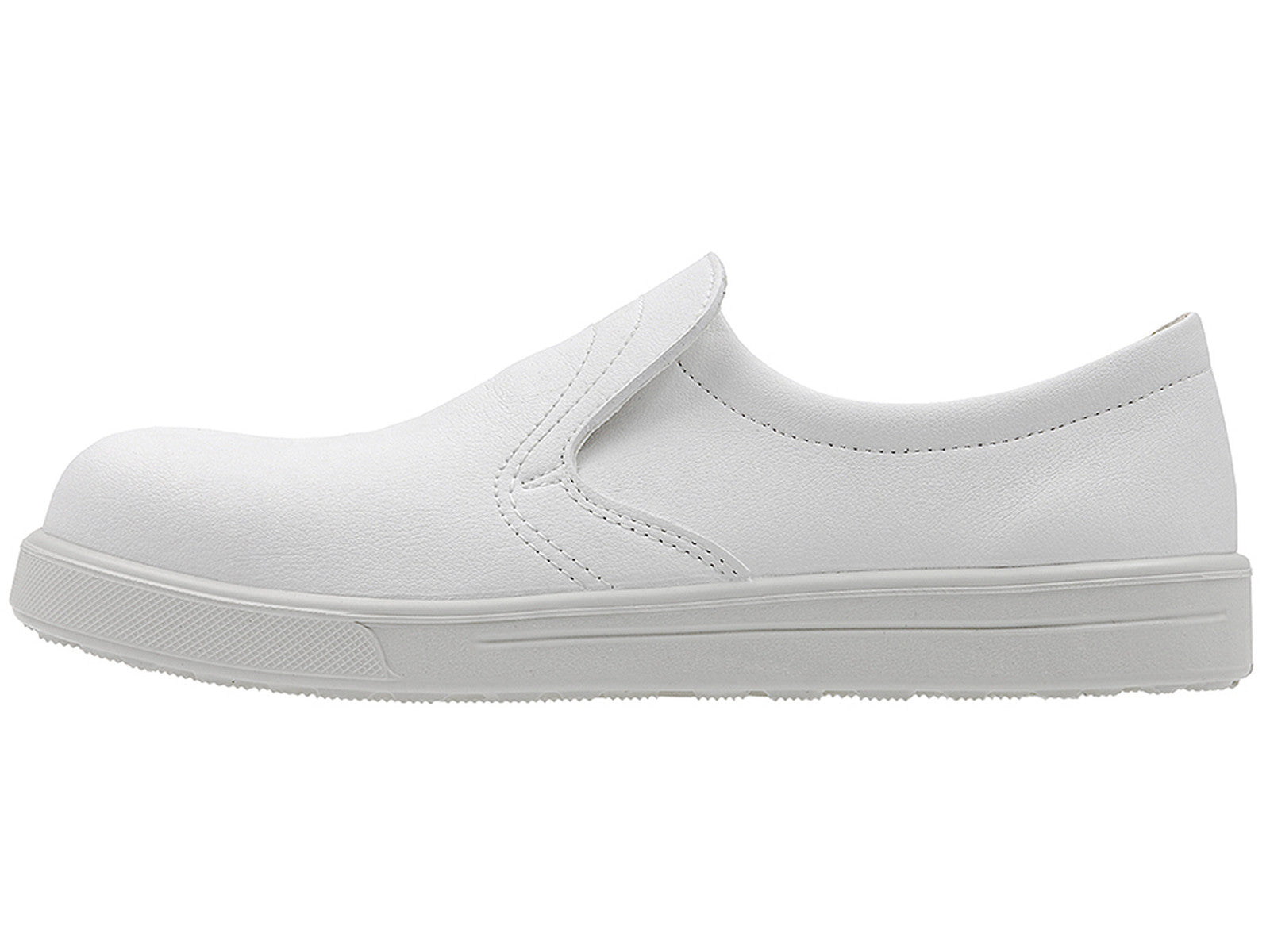 Kuvassa Sievin Alfa White S2 on nopeasti ja helposti puettava, klassinen turvajalkine kevyellä alumiinivarvassuojalla.