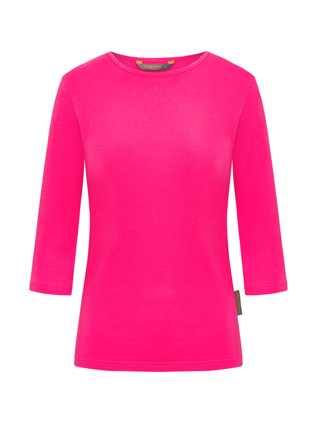 Image Wearin naisten fuksia trikoopaita 3/4-hihalla. Aavistuksen vartalonmyötäinen malli. Pyöreä pääntie. 