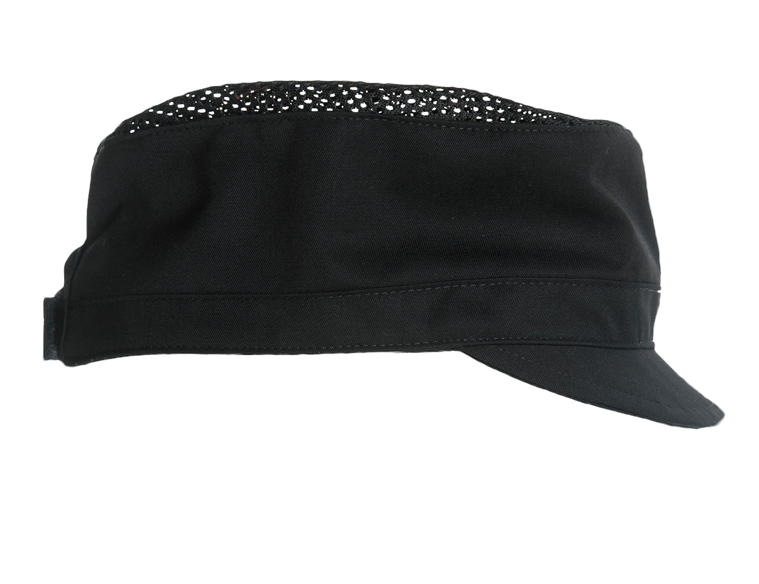 Musta verkkolippalakki. 