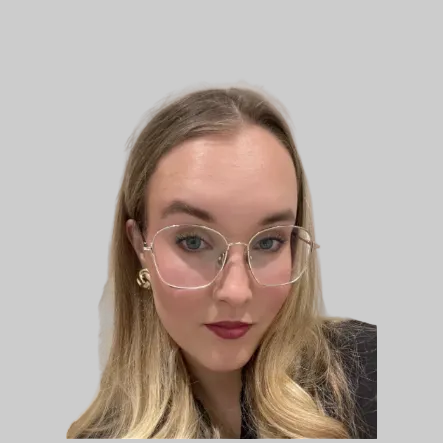 Kuvassa Lahden myyntipäällikkö Riina Harjula