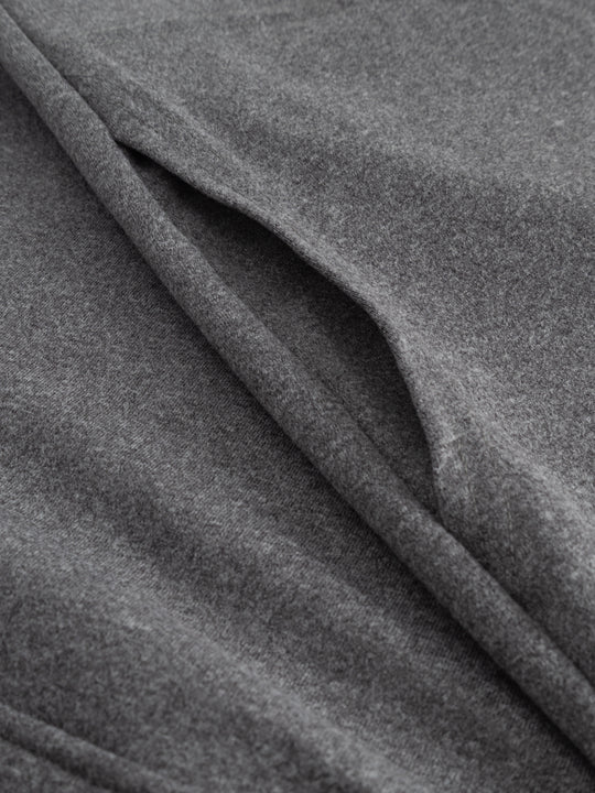 Yksityiskohtakuva mekon sivutaskusta. 