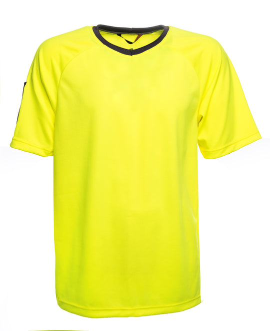 Hengittävästä ja kosteutta iholta siirtävästä Coolmax-neuloksesta valmistettu keltainen lyhythihainen T-paita. Henkilökorttitasku oikeassa hihassa.